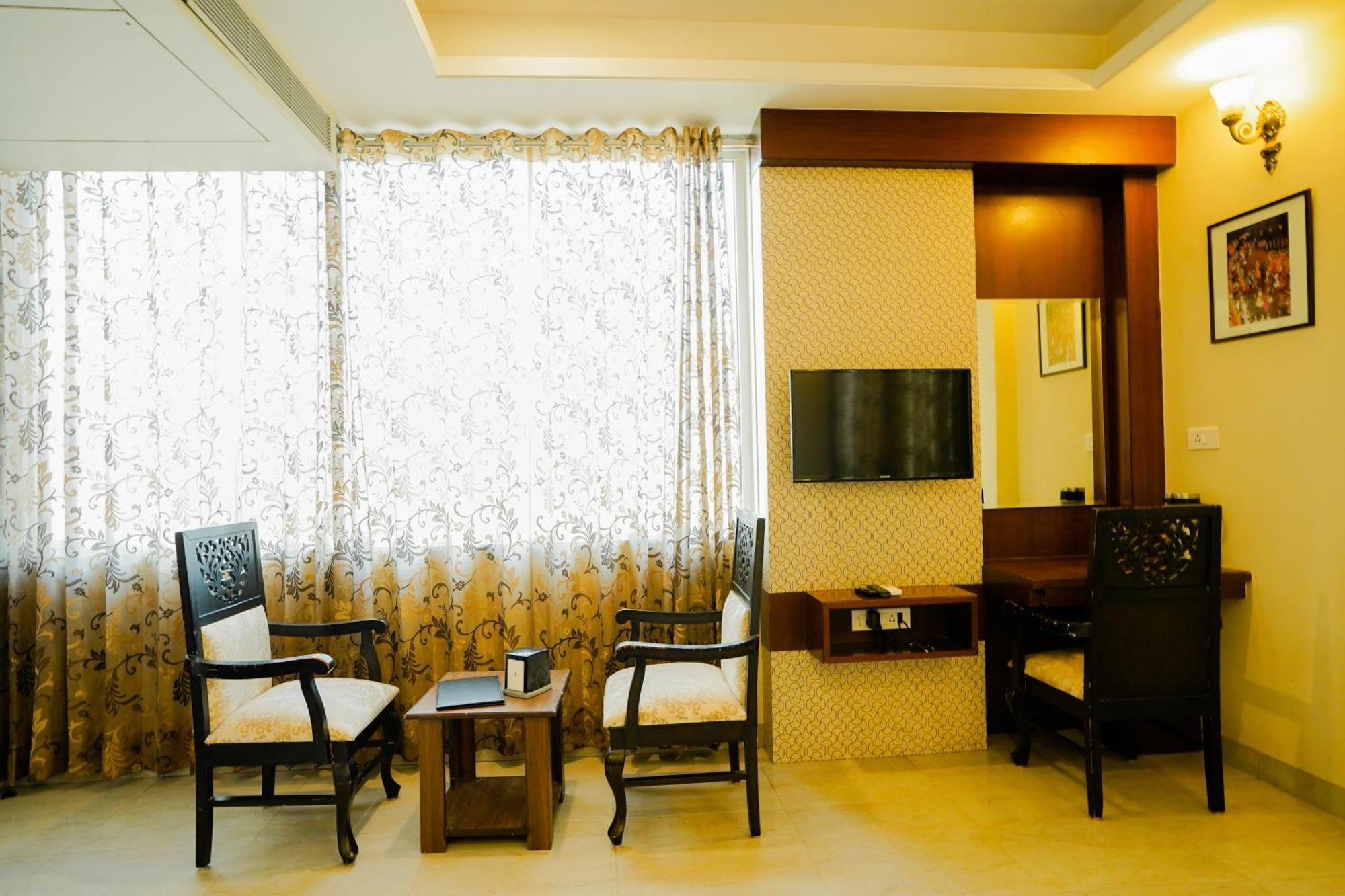 Hotel Cheelgadi Джайпур Екстериор снимка