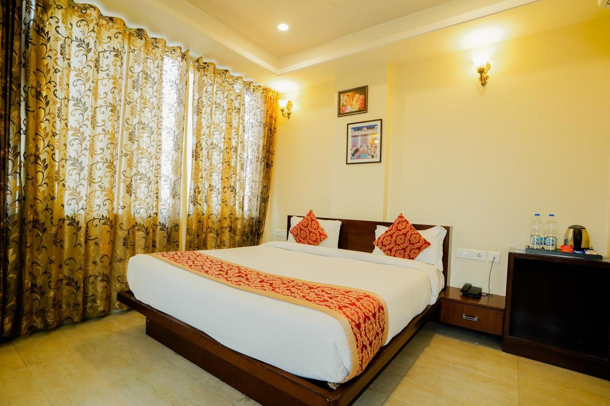 Hotel Cheelgadi Джайпур Екстериор снимка